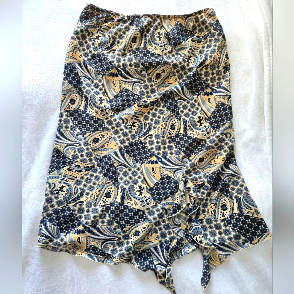 Vintage Hankerchief Ruffle Midi Skirt